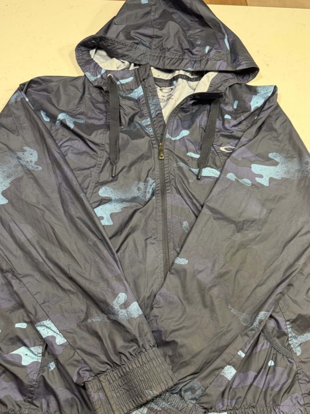 Oakley XL Men’s Camo Hooded Windbreaker Jacket Full Zip Gray Black Blue